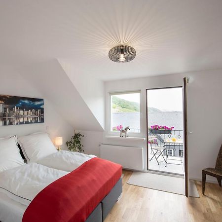Ferienwohnung Burgblick Coraidelstein Klotten Εξωτερικό φωτογραφία